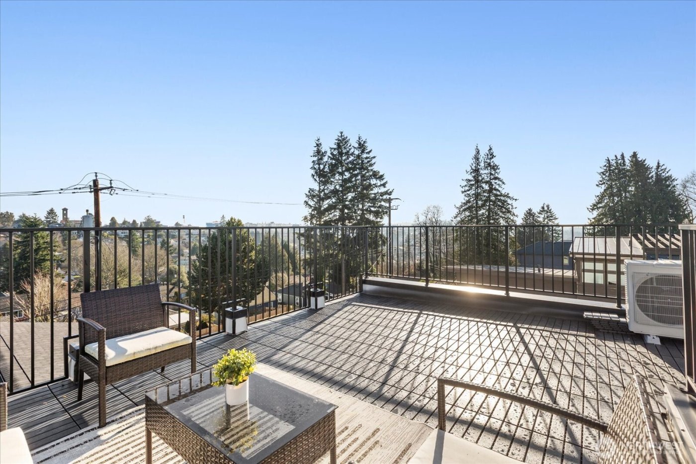 4104 49th Avenue SW #B, Seattle, WA 98116