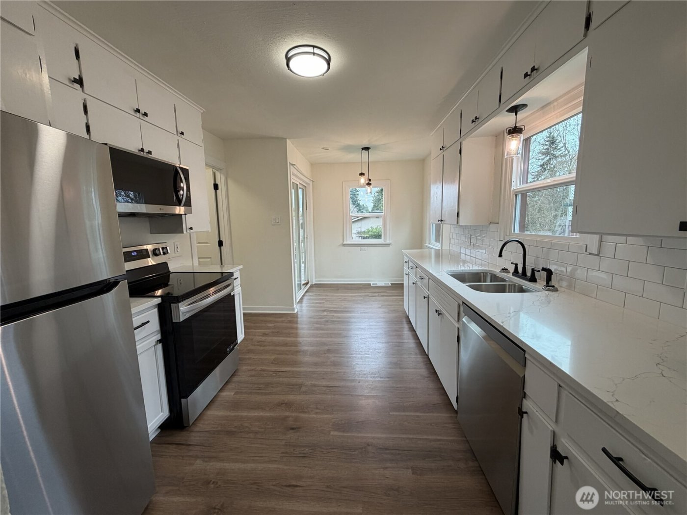 6501 E B Street , Tacoma, WA 98404