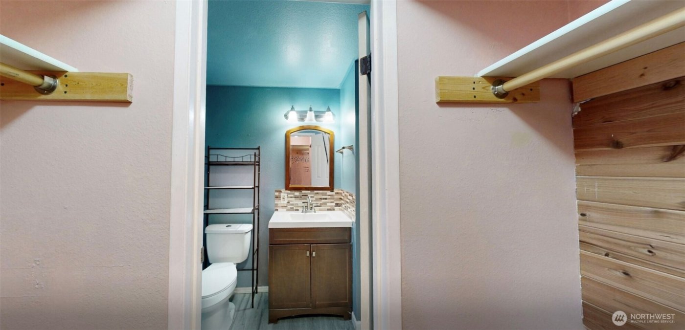 26235 46th Avenue S, Kent, WA 98032