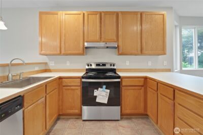 25208 38th Avenue E, Spanaway, WA 98387 - Photo 9