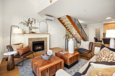 2012 NE Katsura Court #B, Issaquah, WA 98029 - Photo 4