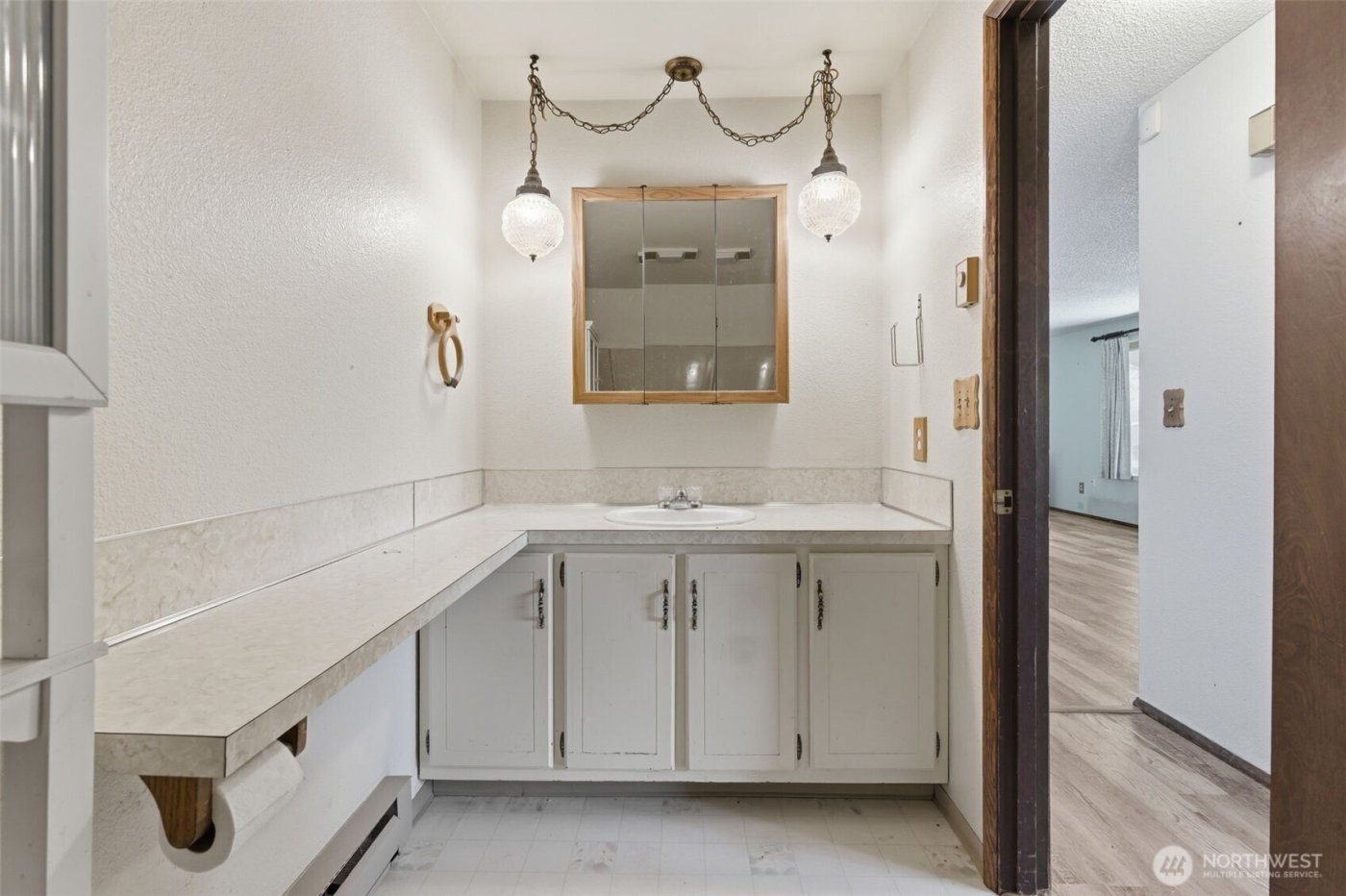 18731 Nutmeg Street SW, Rochester, WA 98579-9104