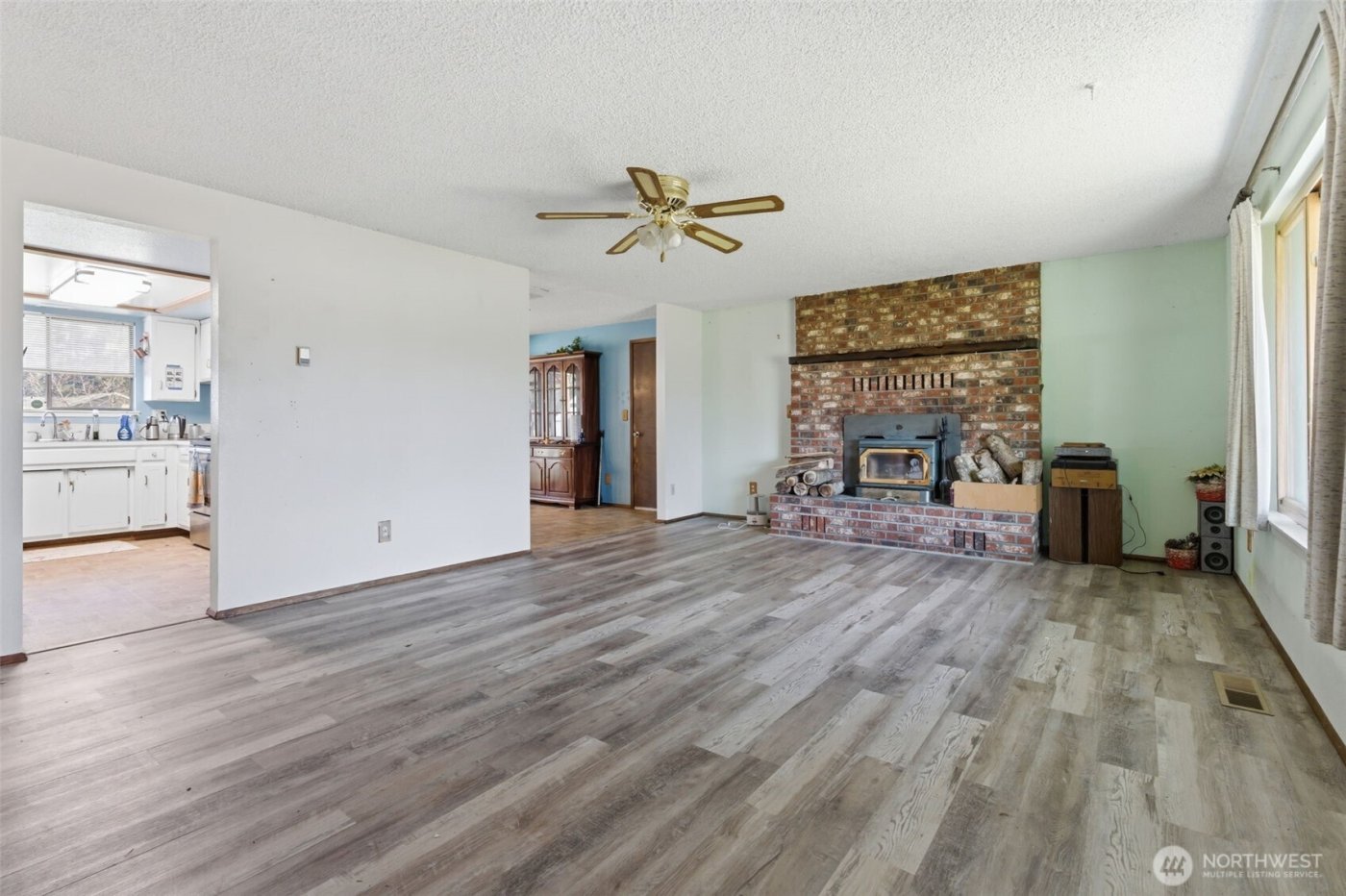 18731 Nutmeg Street SW, Rochester, WA 98579-9104