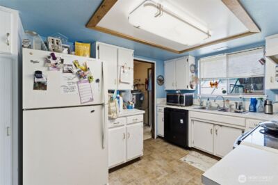 18731 Nutmeg Street SW, Rochester, WA 98579-9104 - Photo 5