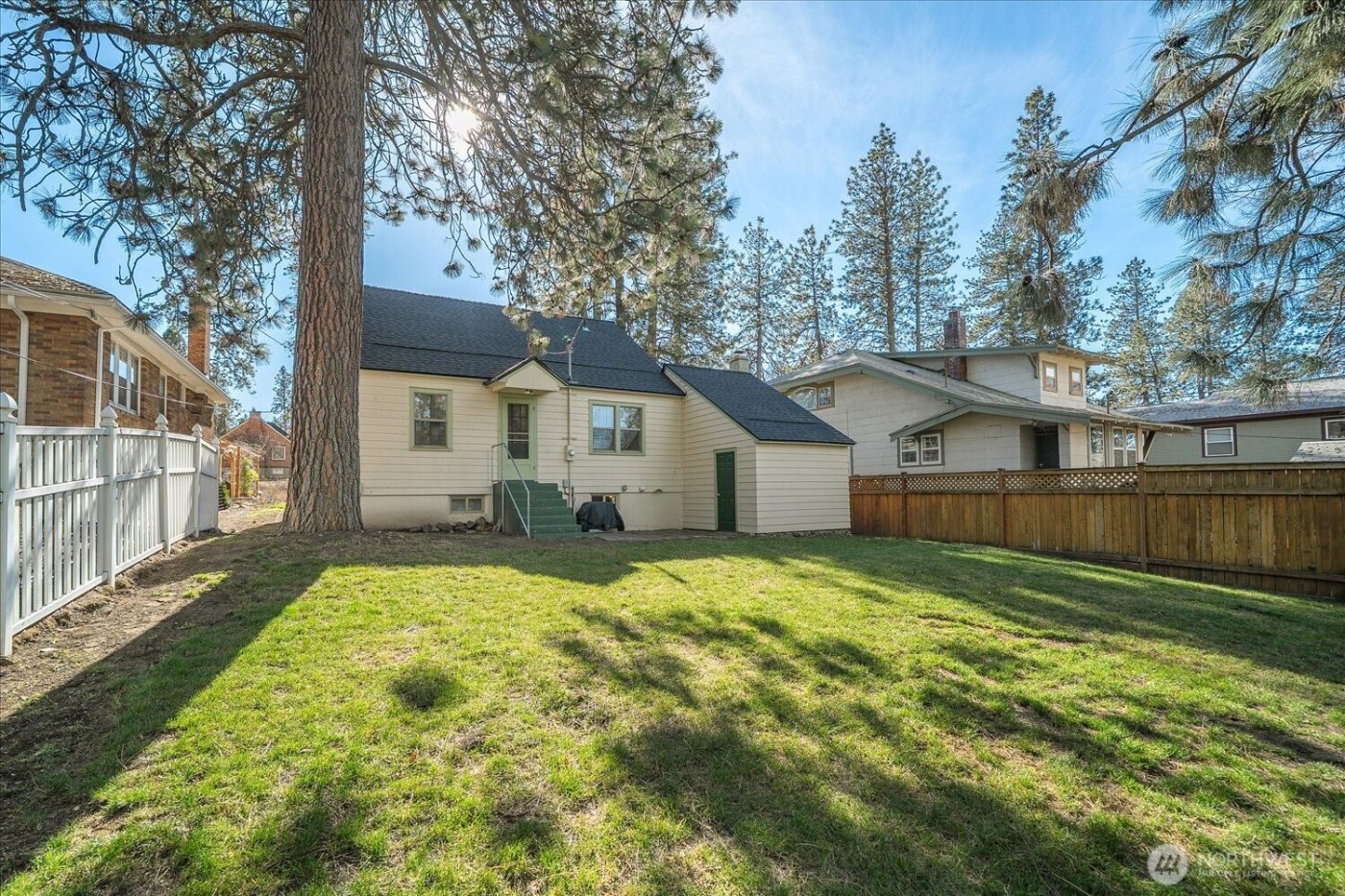 1118 W 18th Ave , Spokane, WA 99203