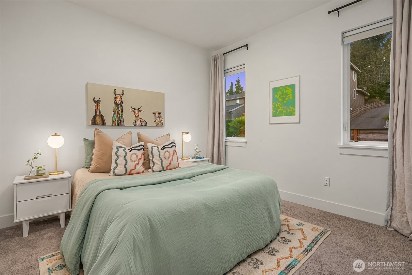 11909 90th Avenue NE, Kirkland, WA 98034