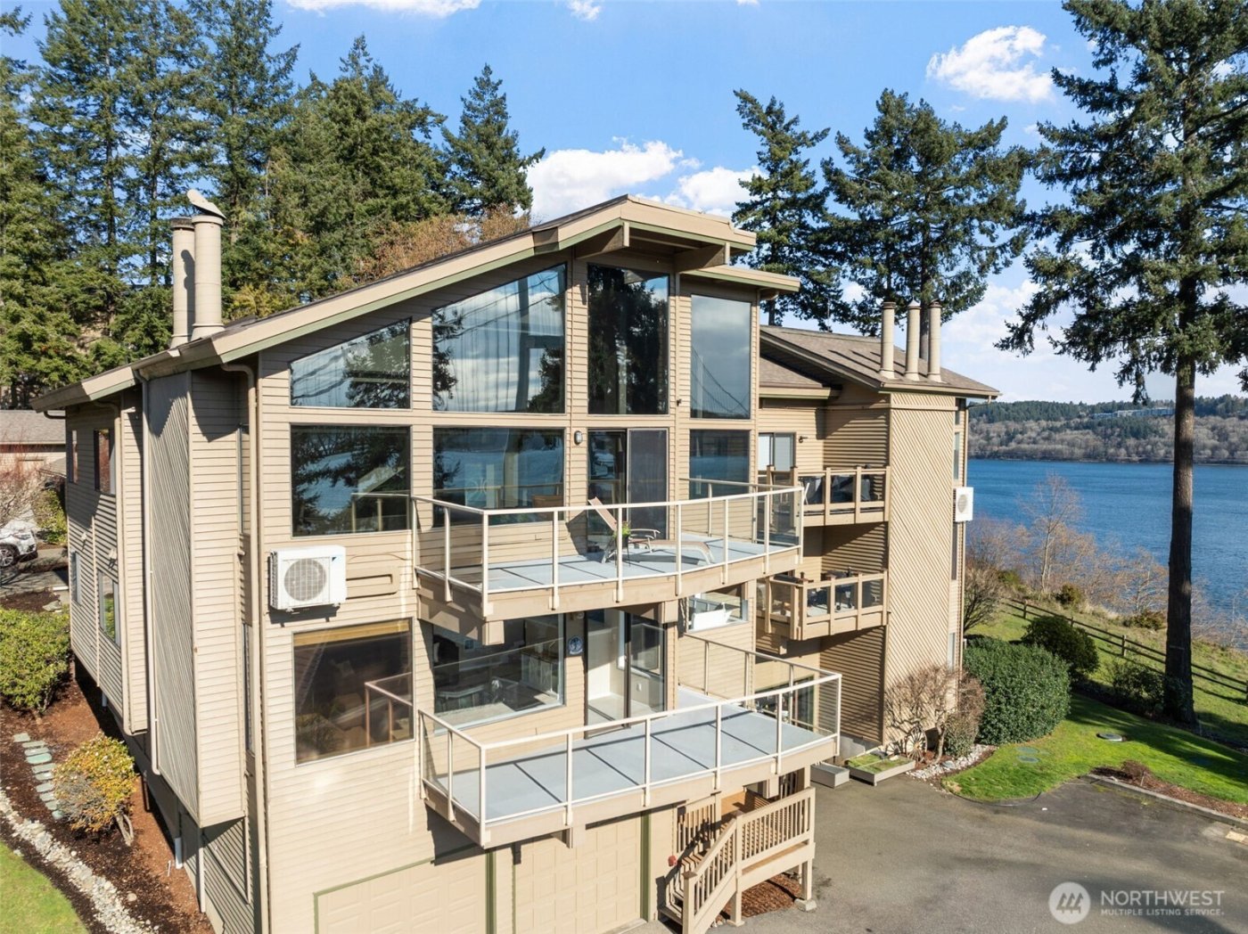 2027 Narrows View Circle NW #E244, Gig Harbor, WA 98335