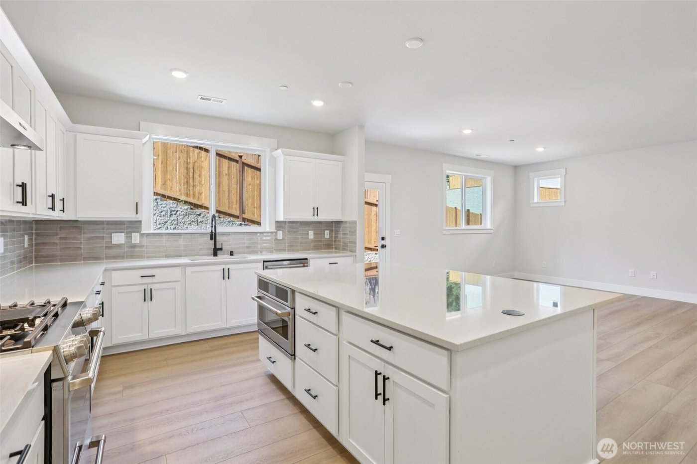 326 182ND Place SE, Bothell, WA 98012