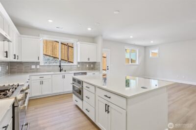 326 182ND Place SE, Bothell, WA 98012 - Photo 9