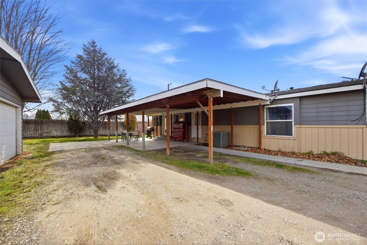 909 S Gum Street , Kennewick, WA 99336