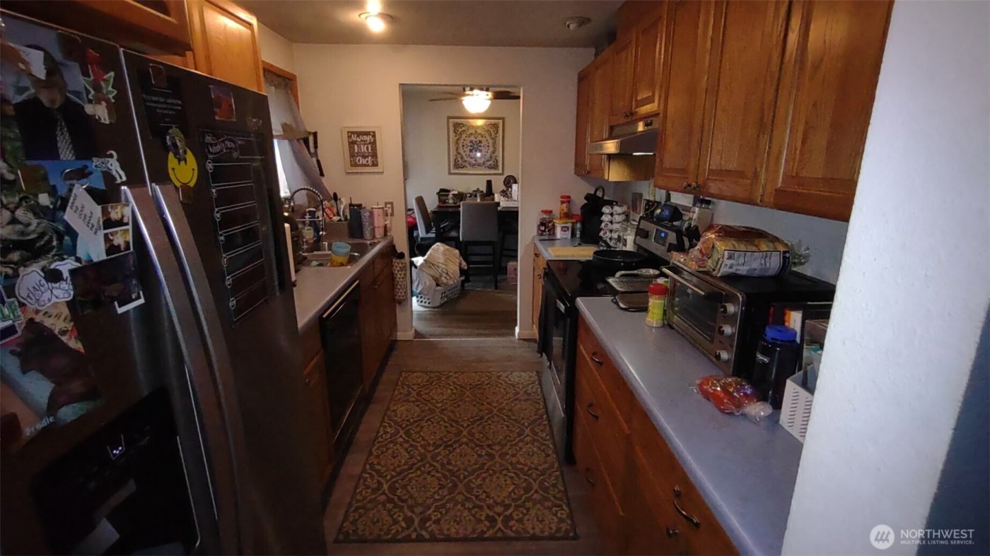 1766 S 94th Street , Tacoma, WA 98444