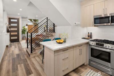 5616 California Avenue SW #C, Seattle, WA 98136 - Photo 12