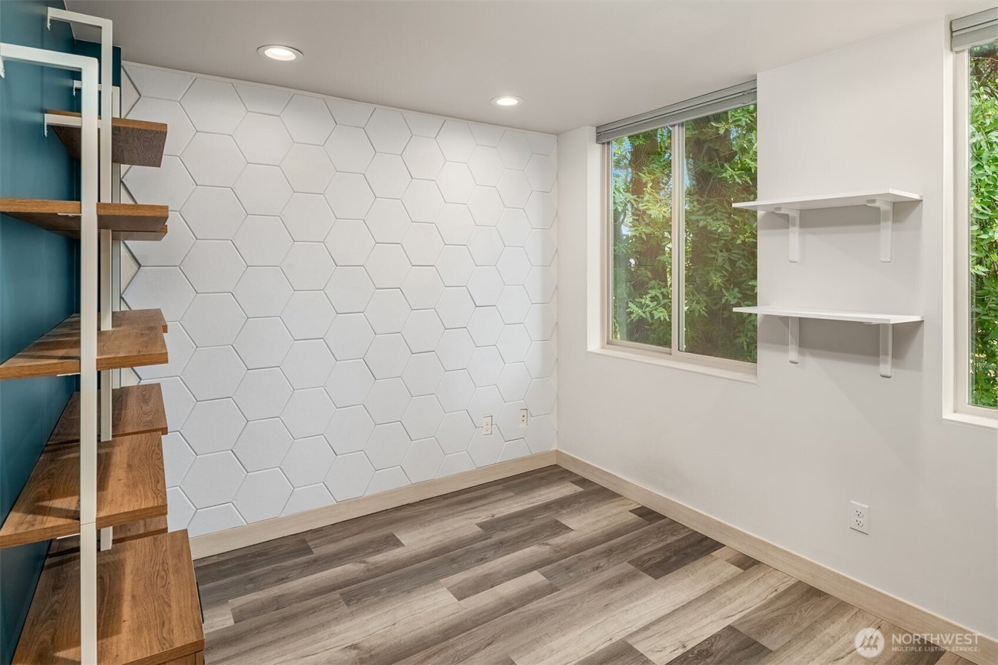 5616 California Avenue SW #C, Seattle, WA 98136