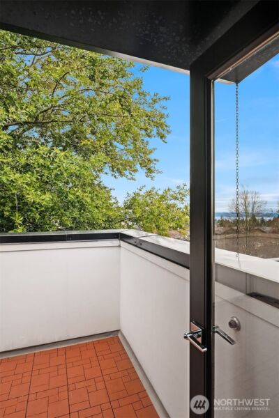 5616 California Avenue SW #C, Seattle, WA 98136 - Photo 28