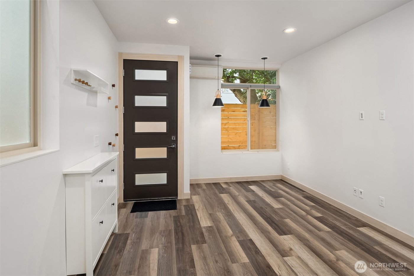 5616 California Avenue SW #C, Seattle, WA 98136