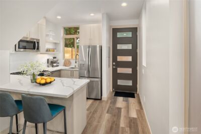 5616 California Avenue SW #C, Seattle, WA 98136 - Photo 8