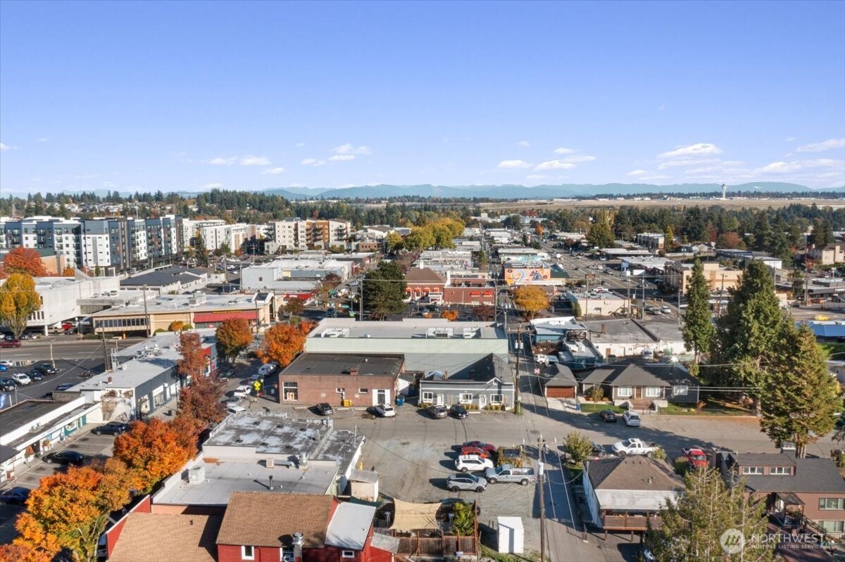 15212 9th Avenue SW, Burien, WA 98166