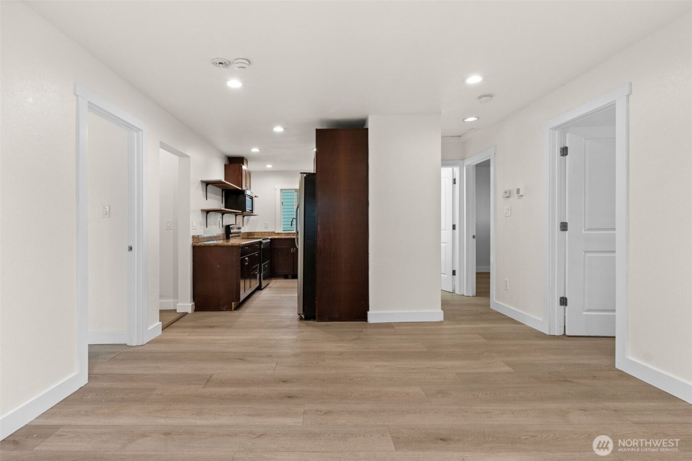 4317 S Lawrence Street , Tacoma, WA 98409-5521