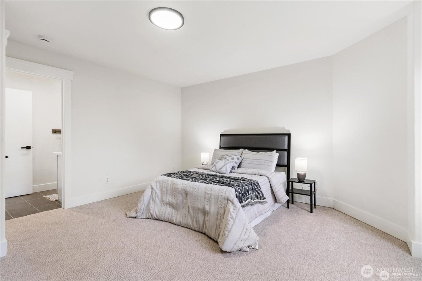 223 S Camano Ridge Road , Camano Island, WA 98282