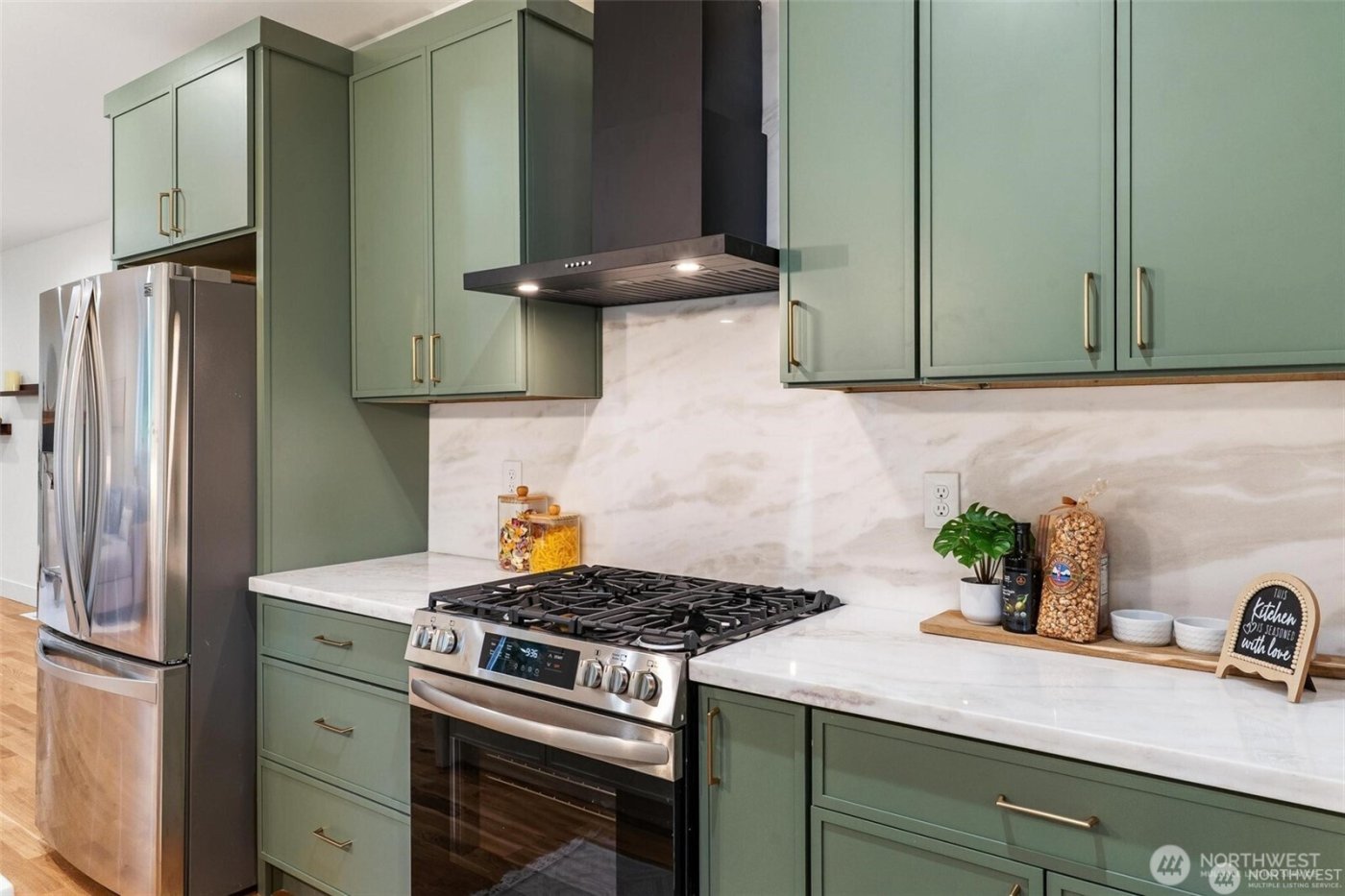 223 S Camano Ridge Road , Camano Island, WA 98282