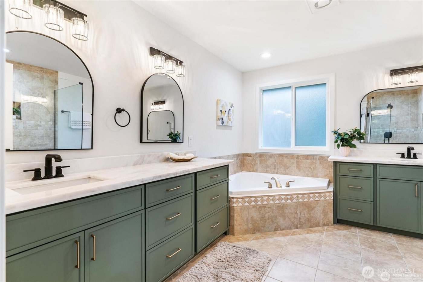 223 S Camano Ridge Road , Camano Island, WA 98282