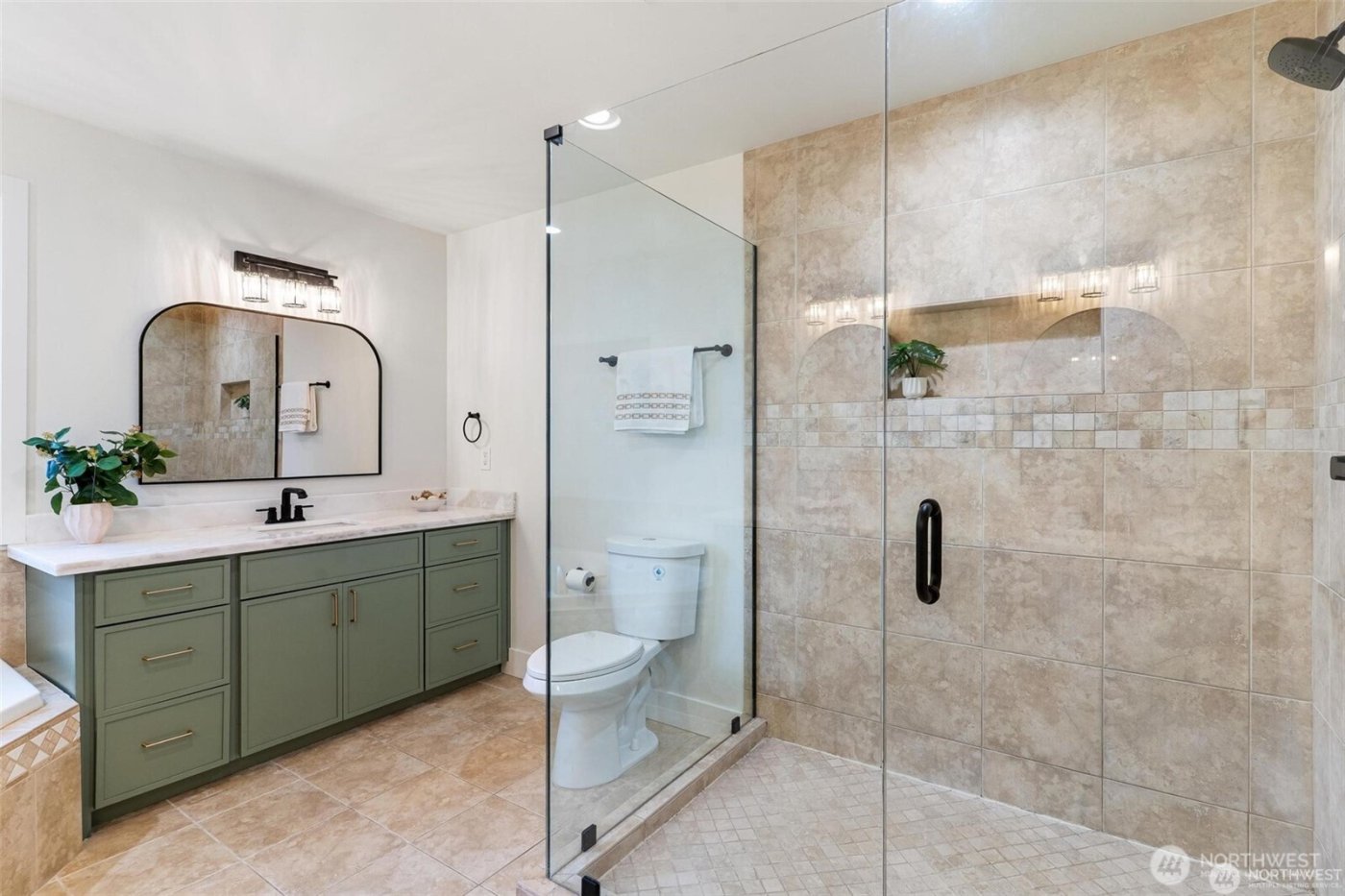 223 S Camano Ridge Road , Camano Island, WA 98282