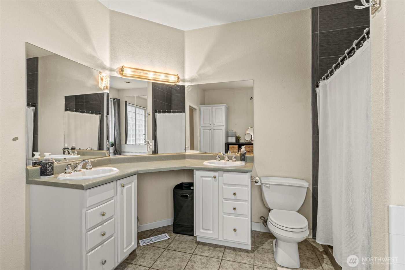 111 Sweet Birch Drive , Longview, WA 98632