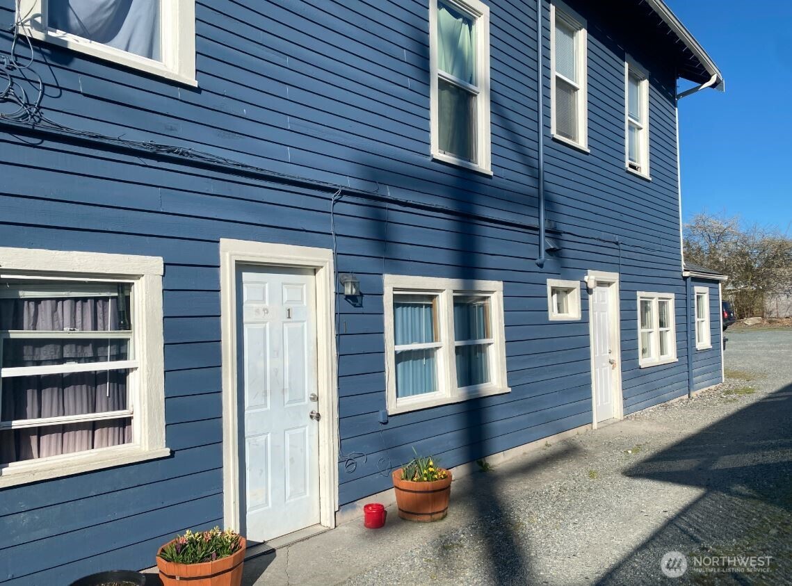 520 N 1st Street , Mount Vernon, WA 98273