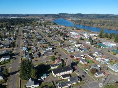 1320 3rd Street , Cosmopolis, WA 98537 - Photo 13