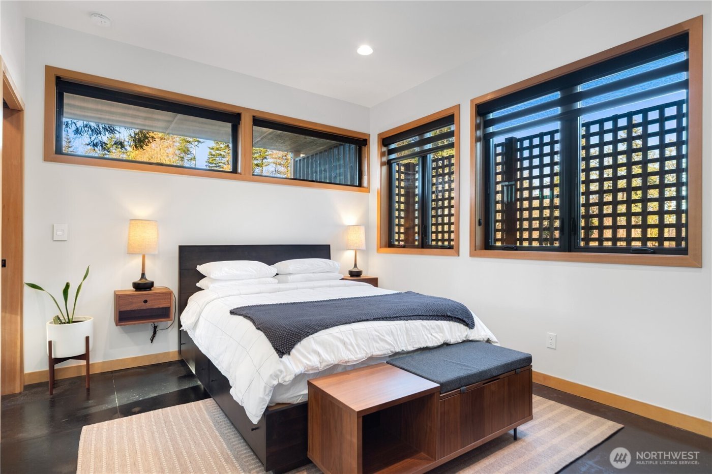 2475 15th Street , Port Townsend, WA 98368