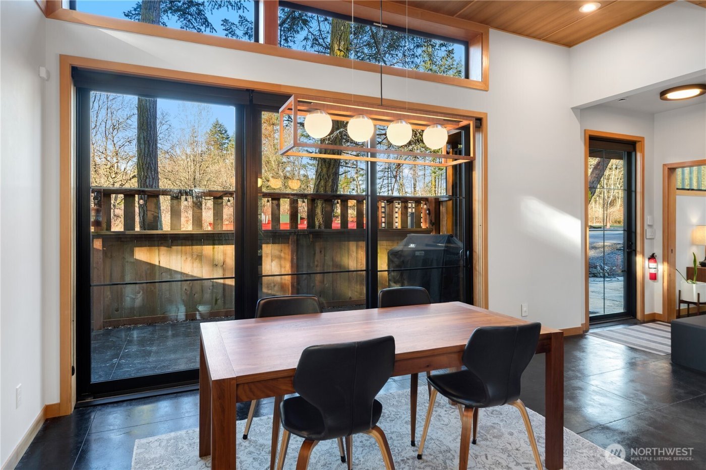 2475 15th Street , Port Townsend, WA 98368