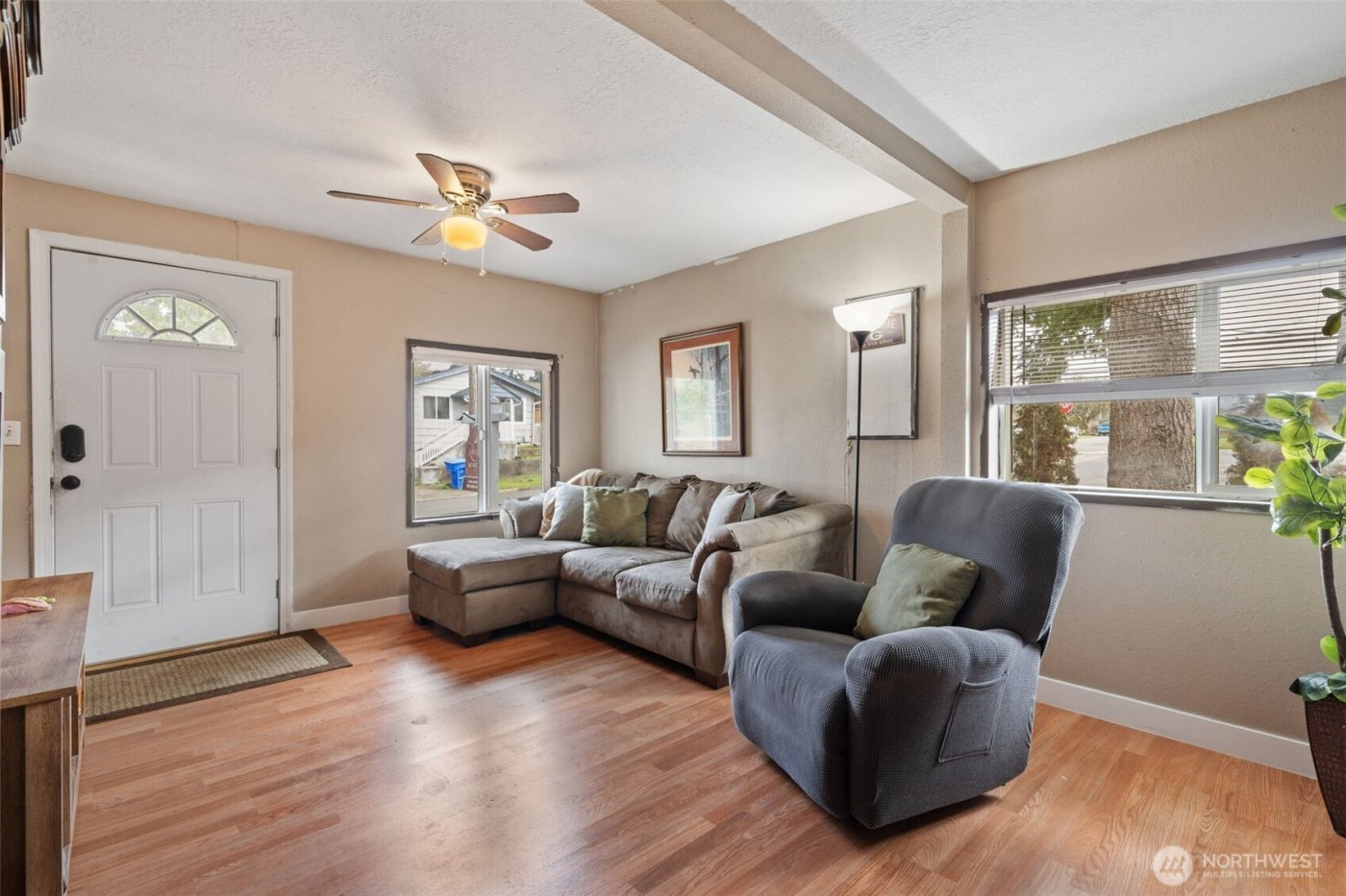 602 Burcham Street , Kelso, WA 98626