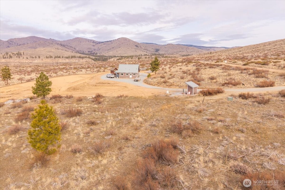 817 Bill Shaw Road , Methow, WA 98834