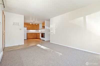 633 W Emerson Street , Seattle, WA 98119 - Photo 17