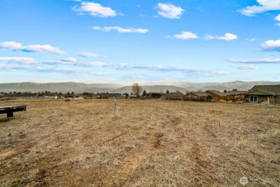 608 N Nester Court , East Wenatchee, WA 98802 - Photo 25