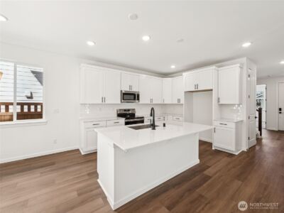 20210 150th Street E #603, Bonney Lake, WA 98391 - Photo 2