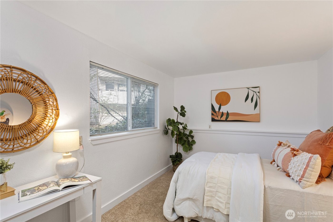 12003 100th Avenue NE #101, Kirkland, WA 98034