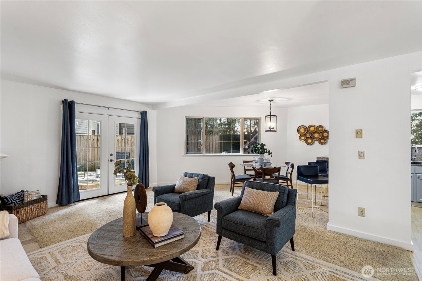 12003 100th Avenue NE #101, Kirkland, WA 98034