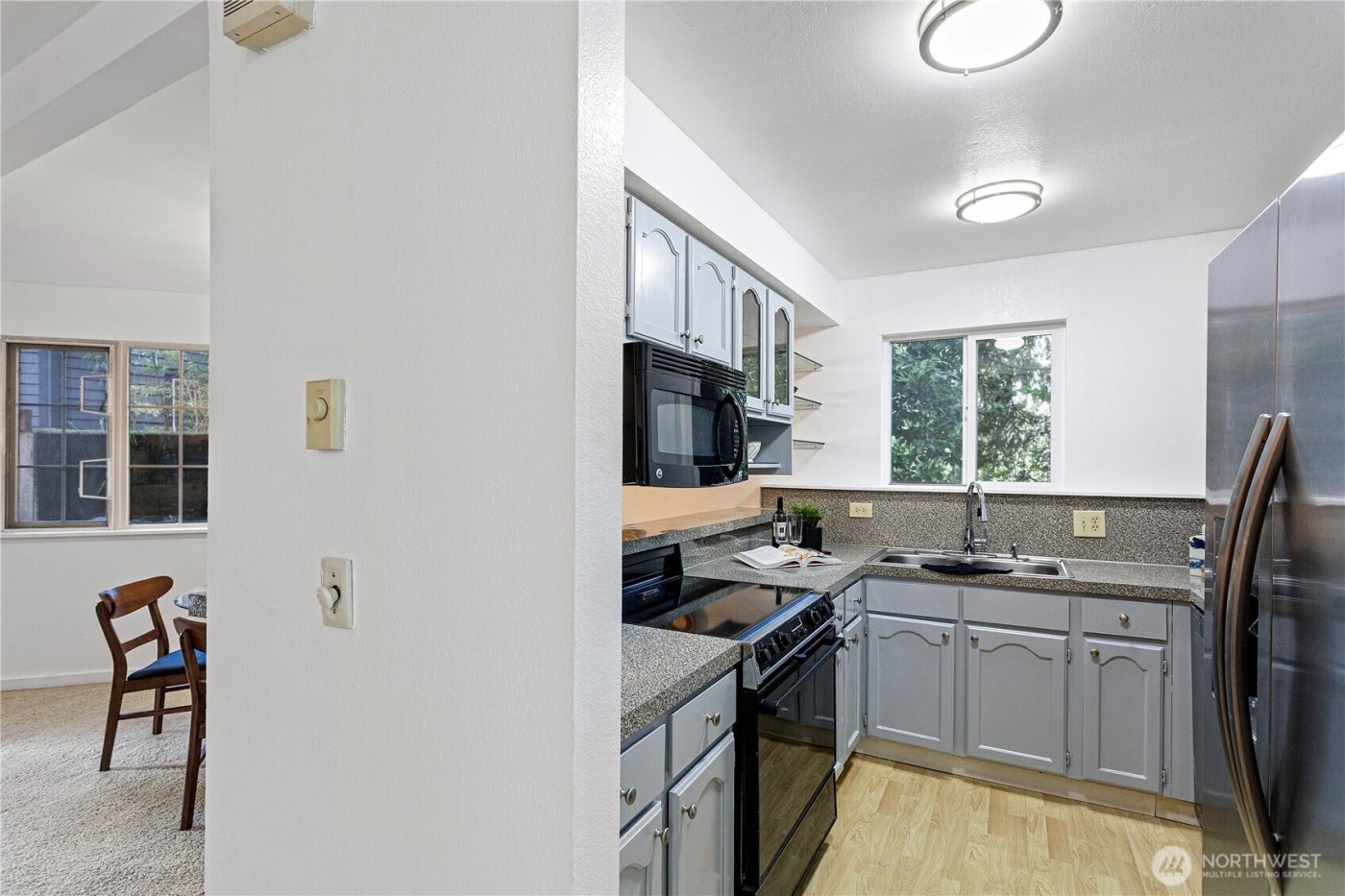 12003 100th Avenue NE #101, Kirkland, WA 98034