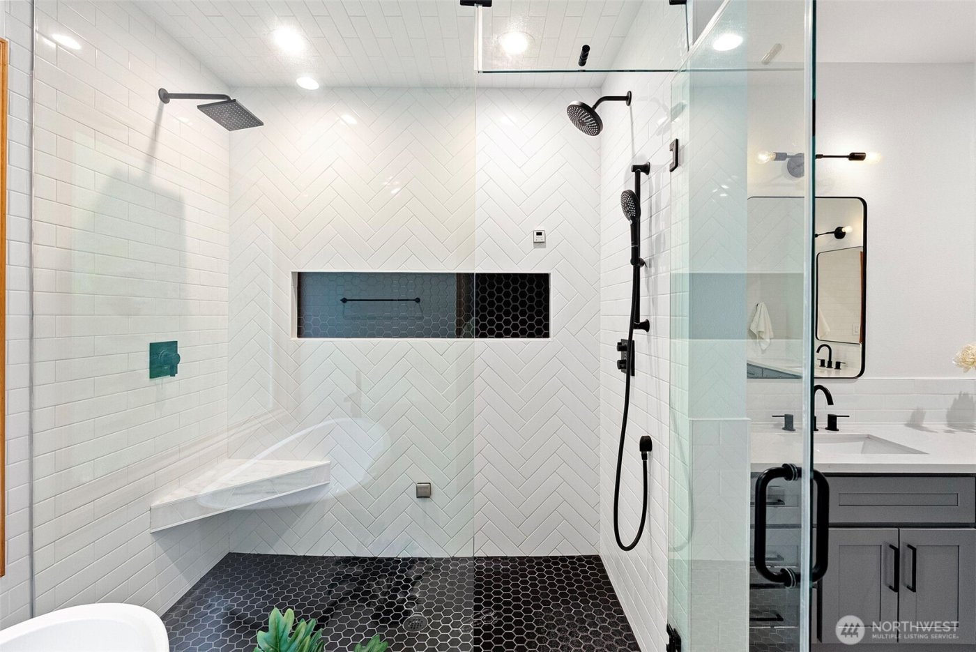 4918 85th Avenue NW, Gig Harbor, WA 98335