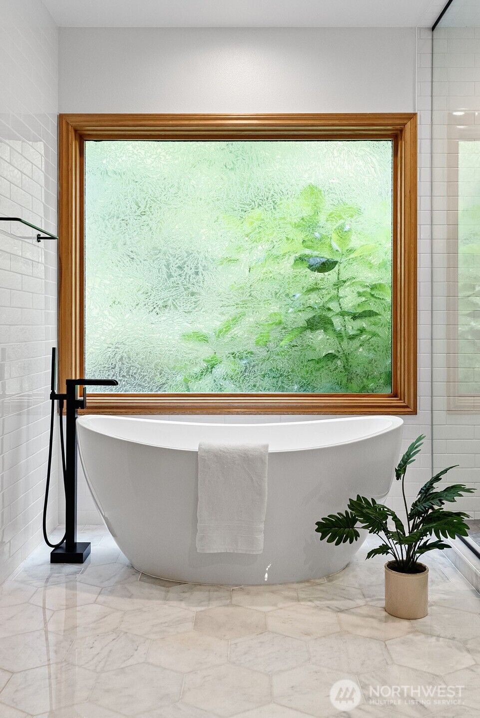 4918 85th Avenue NW, Gig Harbor, WA 98335