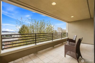 620 W Mercer Place #2B, Seattle, WA 98119 - Photo 19