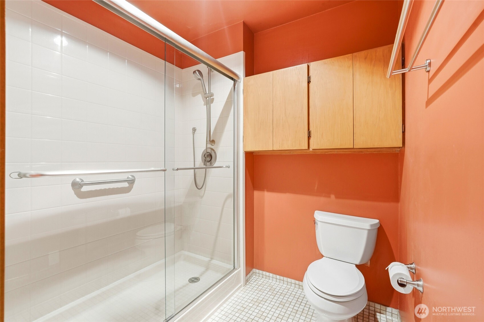 620 W Mercer Place #2B, Seattle, WA 98119