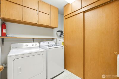 620 W Mercer Place #2B, Seattle, WA 98119 - Photo 29