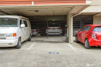 620 W Mercer Place #2B, Seattle, WA 98119 - Photo 32