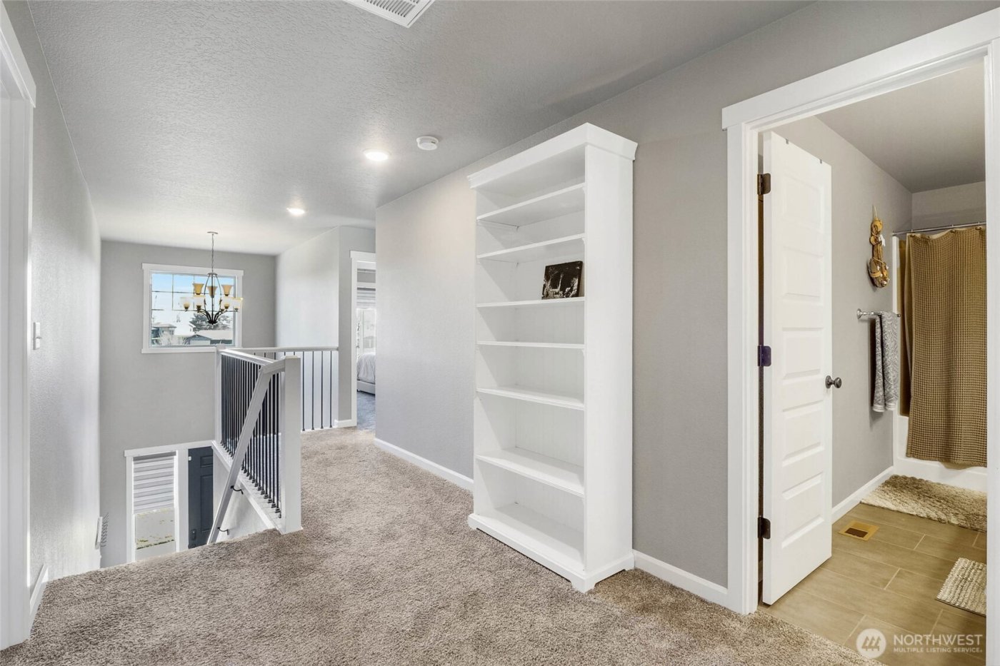 302 N Towhee Street , Moses Lake, WA 98837