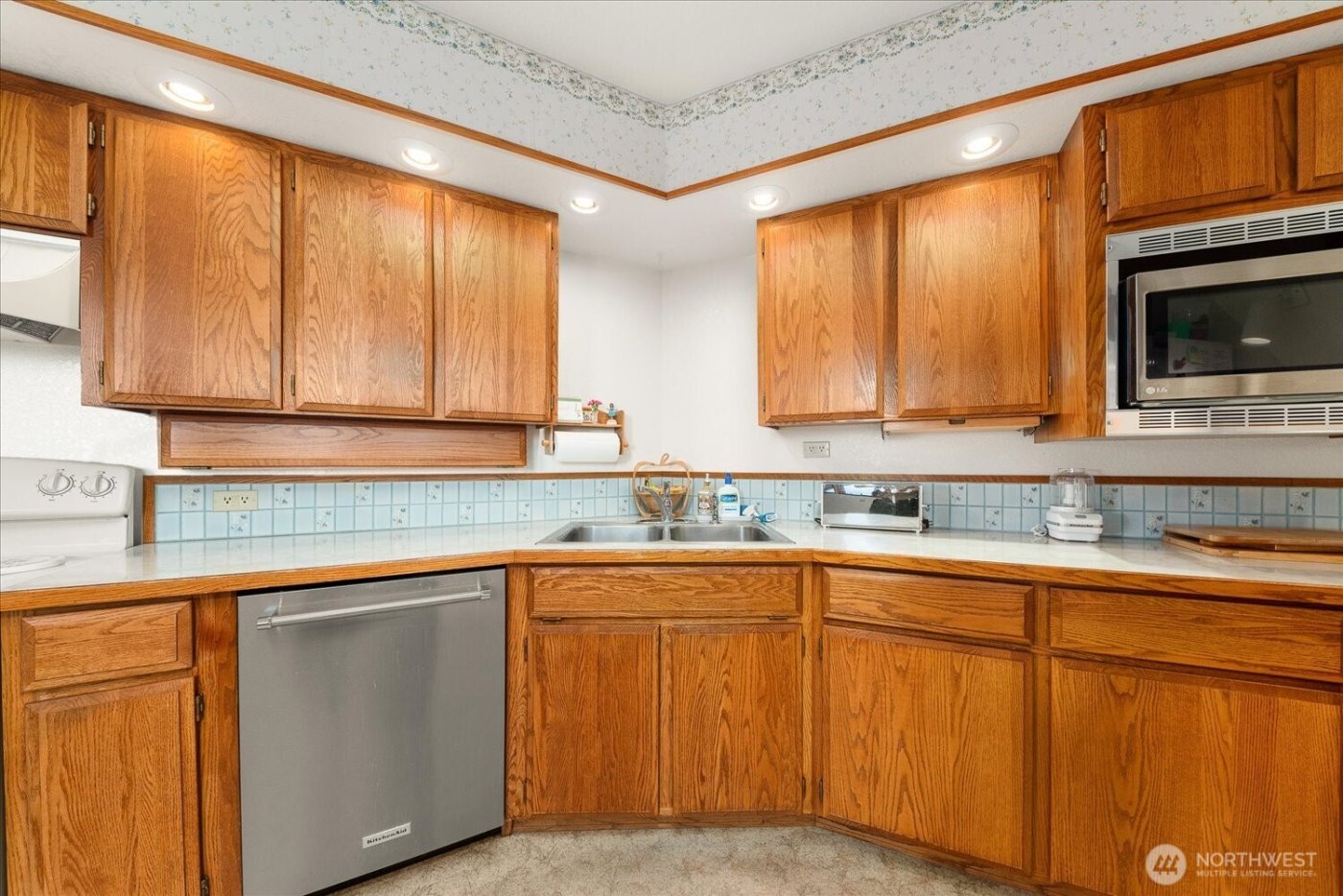 1470 State Route 174 , Grand Coulee, WA 99133