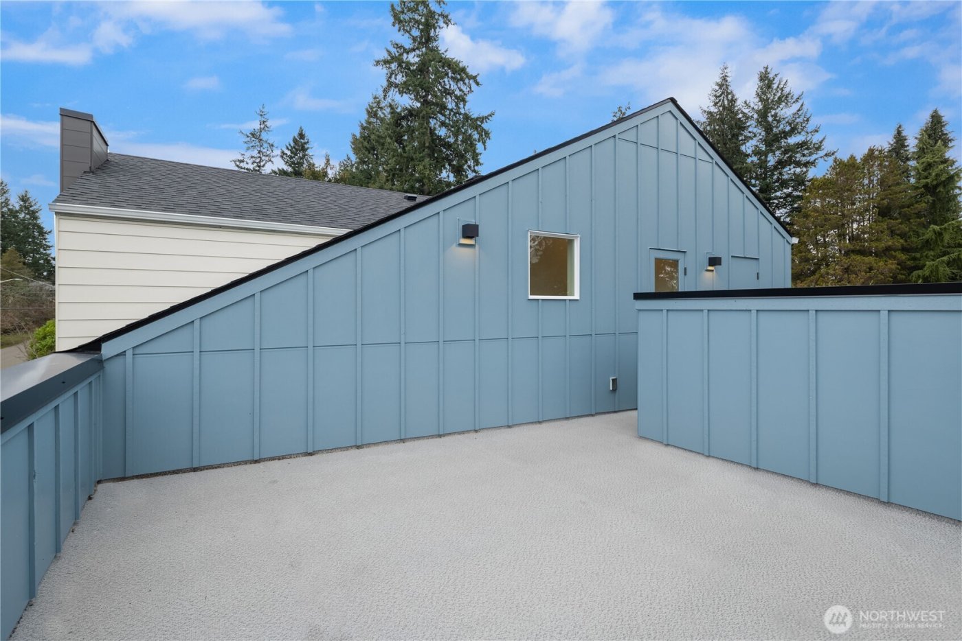 2006 120th Street NE #Unit 2, Seattle, WA 98125