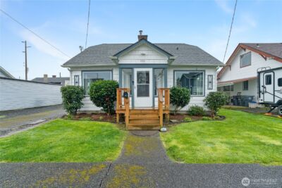 305 Fillmore Street , Hoquiam, WA 98550