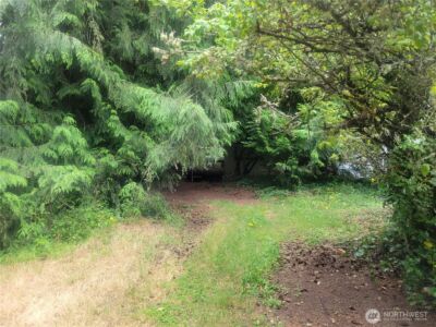 1818 Jackson Drive NW, Bremerton, WA 98312 - Photo 2